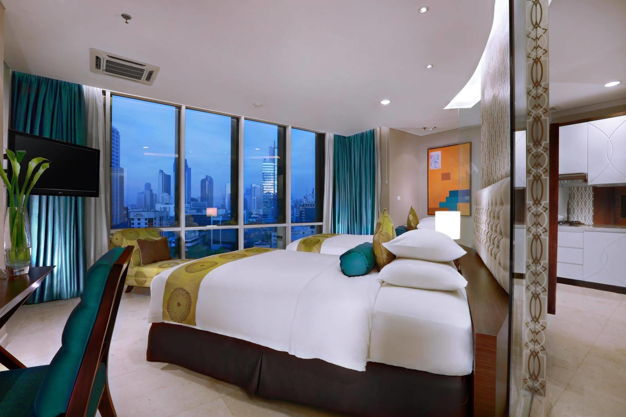 The Grove Suites By Grand Aston Jakarta Exteriör bild