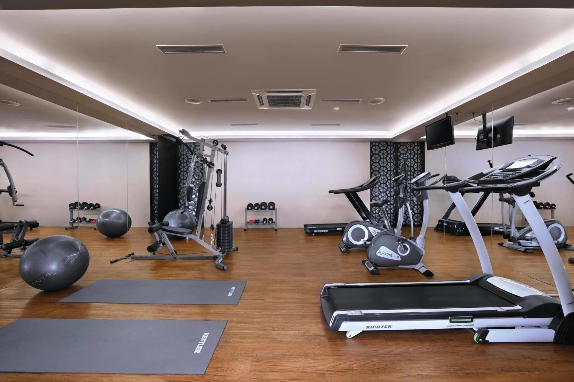The Grove Suites By Grand Aston Jakarta Exteriör bild